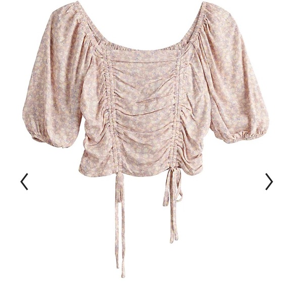 NWT SO cinch front puff sleeve floral top - Picture 3 of 10